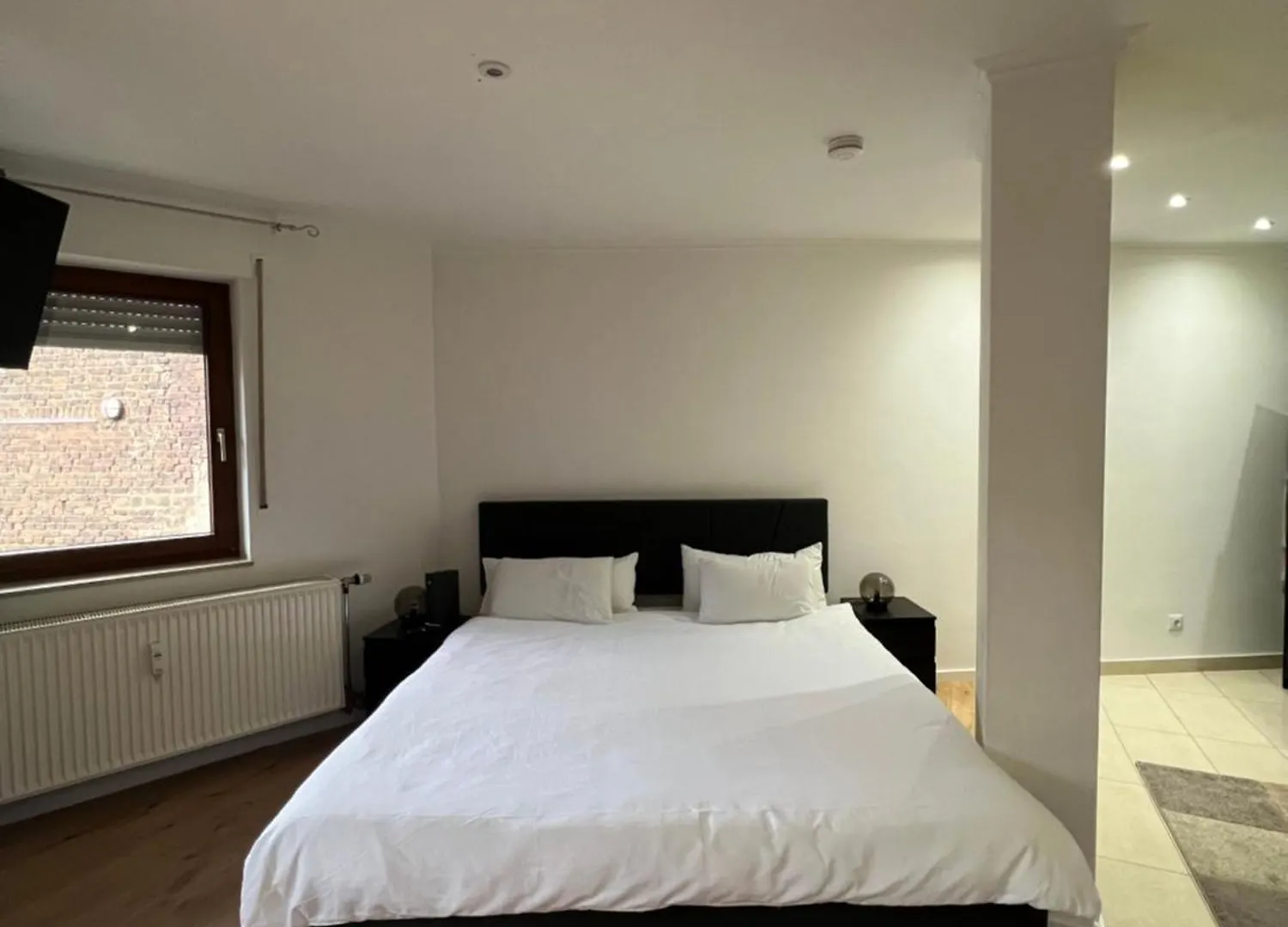 Tmj Apartment 3 Düsseldorf Németország