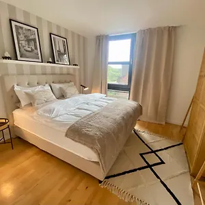 V & S Since 2023 Apartment